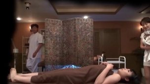 Japanese masseur comes to a conclusion to give chick his cock validation the massage